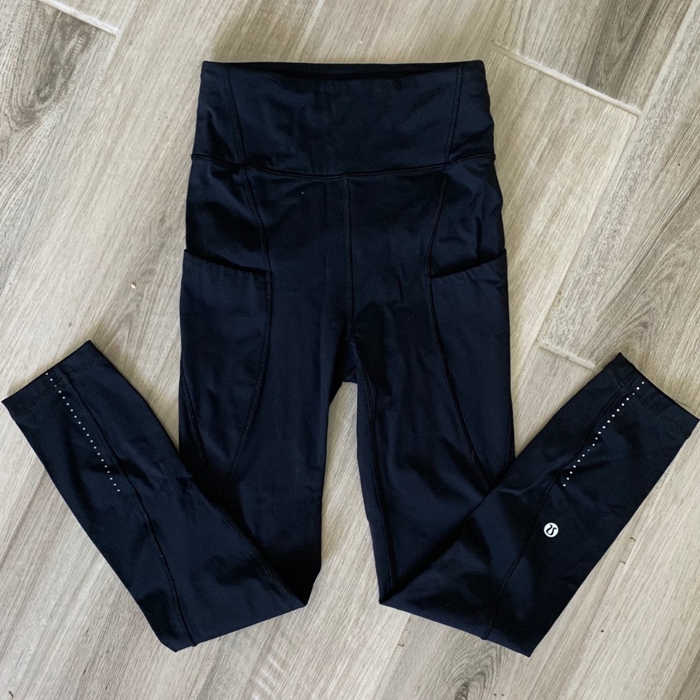 Black lightweight Lululemon pants
